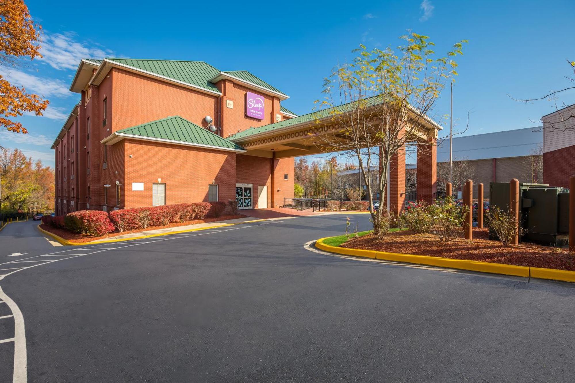 Sleep Inn & Suites Near Joint Base Andrews-Washington Area Morningside Extérieur photo