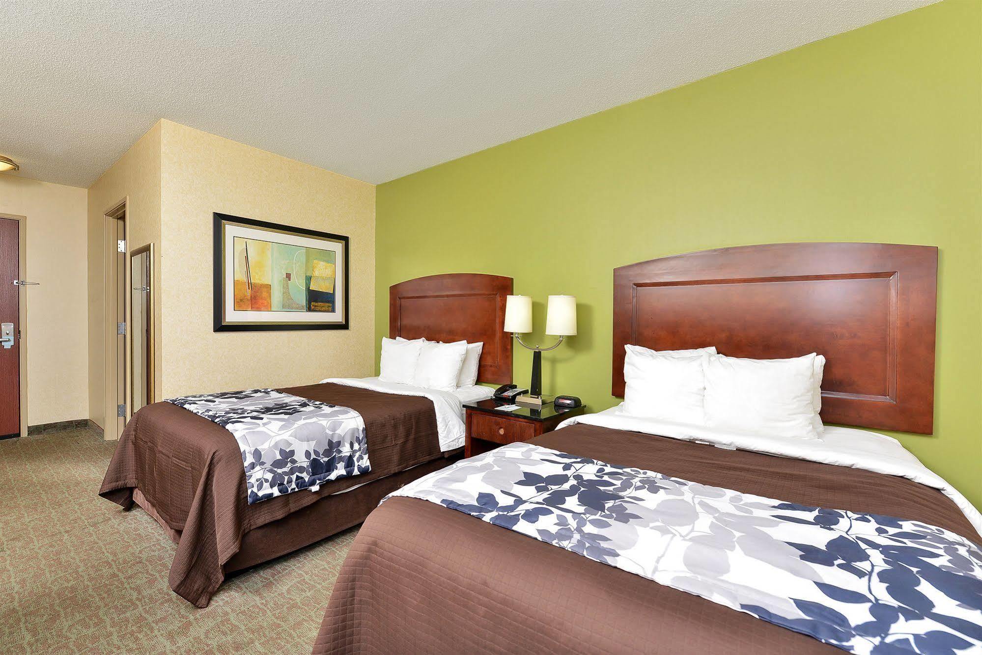 Sleep Inn & Suites Near Joint Base Andrews-Washington Area Morningside Extérieur photo